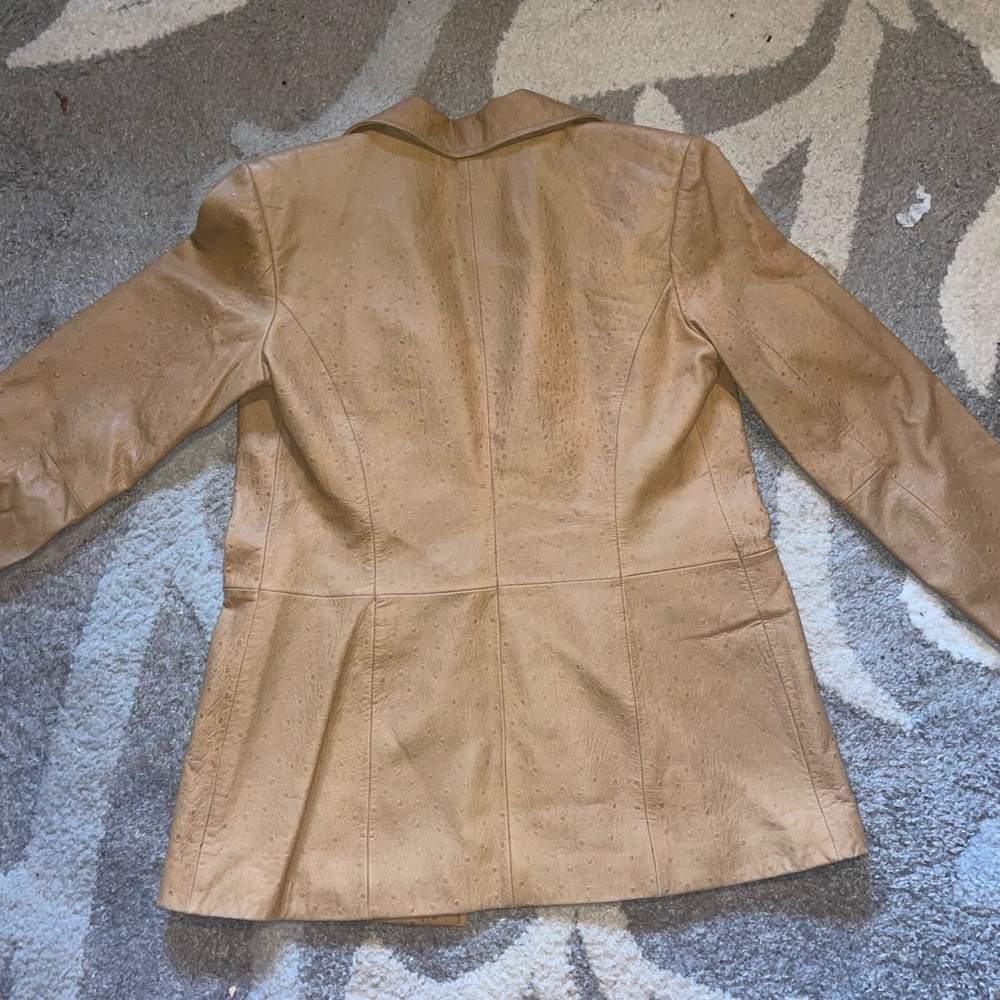Vintage Classiques Entier 100% Leather Tan Jacket Blazer Women’s size 6 - Picture 5 of 9